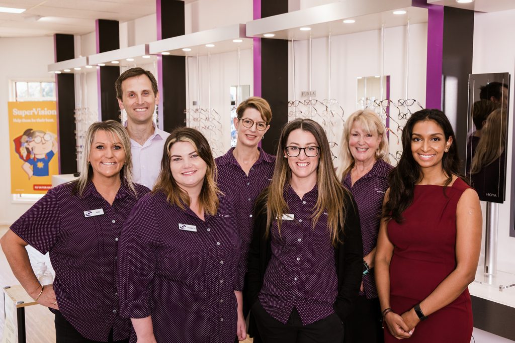 optometry team at drouin